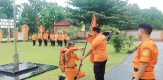 20 Pegawai Kantor SAR Pekanbaru Jalani Tradisi Pembaretan SAR Pekanbaruy