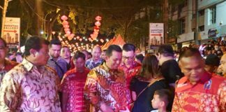 Gubernur Ansar Hadiri Momen Pergantian Tahun Baru Imlek 2023 di Nagota Citywalk Batam