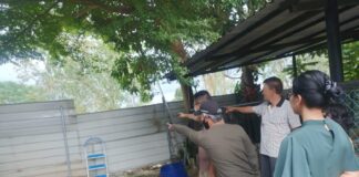 Warga Perumahan Palm Spring Resah Akses Jalan Umum Ditutup