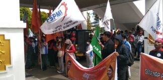 Buruh Batam Kembali Datangi Kantor DPRD, Ini Tuntutannya