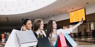 Dikenal Pemilih, 4 Zodiak Ini Senang Berteman dengan Orang Kaya zodiak berteman orang kaya