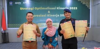 Pemko Pekanbaru Boyong Dua Penghargaan Dari KPKNL