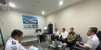 Temui Kemenhub, Neko Pastikan Kapal Roro Batam-Jambi-Lingga Tetap Layani Rute Lingga
