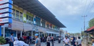 Polres Karimun Kerahkan Personel Amankan Pasar Tumpah pasar tumpah karimun