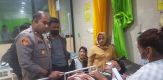 Berniat Melerai Perkelahian, Anggota Polsek Batuampar Malah Dikeroyok anggota polsek batuampar dikeroyok