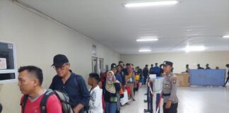 Ribuan Orang Datang ke Batam dari Belawan