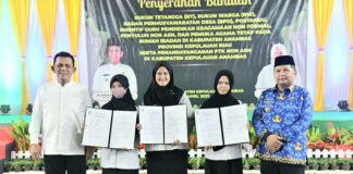 Pemprov Kepri Salurkan Bantuan Insentif RT/RW, Posyandu dan Tokoh Agama di Anambas