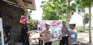 Polres Bintan Berbagi, Salurkan Bansos Polda Kepri polres bintan berbagi