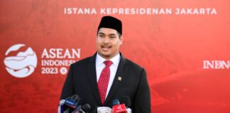 Tiga Arahan Presiden ke Menpora Baru Menpora Ario Bimo dapat tiga arahan penting dari Presiden Joko Widodo.