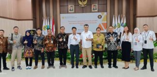 Wakil DPRD Natuna, Daeng Ganda: Natuna Opini WTP Wakil DPRD Natuna, Daeng Ganda hadiri pemberian penghargaan WTP kepada Pemkab Natuna dari BPK.