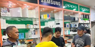 Polisi Ungkap Perdagangan Ponsel Luar Negeri Modus Joki IMEI Polisi di Batam ungkap perdagangan ponsel luar negeri, dengan modus joki IMEI.