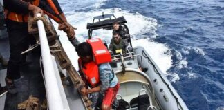 Bakamla Evakuasi Korban Kecelakaan 2 Kapal di Laut Timor kecelakaan di laut timor