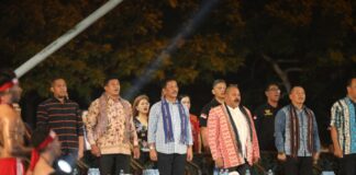 Hadiri Perayaan HUT Kapitan Pattimura, Rudi : Jaga Situasi Kondusif Demi Peningkatan Iklim Investasi