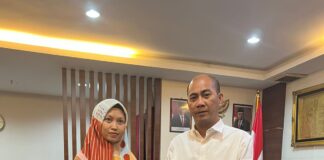 Dukung Kelancaran Beribadah, Ahmad Surya Beri Bantuan Pengeras Suara