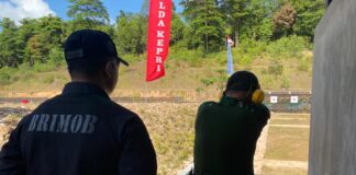 93 Peserta Ramaikan Lomba Menembak HUT Bhayangkara ke-77 Polda Kepri