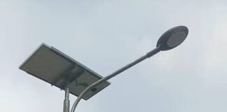 Difokuskan untuk Jalan Lingkungan, Batam Terima100 unit PJU Tenaga Surya dari Kementerian ESDM