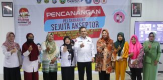 Program Layanan KB Sejuta Akseptor Diluncurkan di Kepri KB Sejuta Akseptor