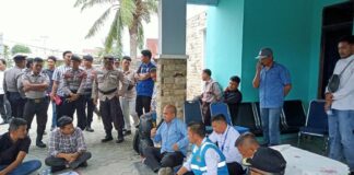 Ketua Komisi I DPRD Natuna Dinginkan Suasana Unjuk Rasa di Kantor PLN
