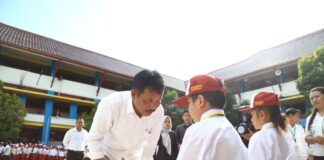 Beri Motivasi ke Siswa Sekolah, Ini Pesan Kepala BP Batam