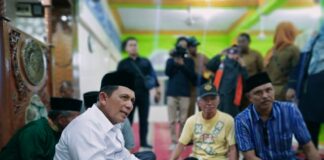 Pemprov Kepri Serahkan Bantuan Bagi Korban Kebakaran Pulau Buluh