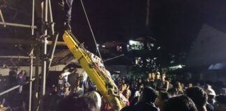 Evakuasi Korban Meninggal di Atas Pohon 10 Meter Berlangsung Lima Jam