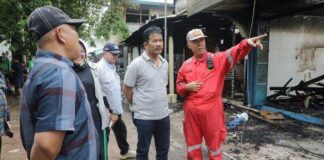 Rudi ke Lokasi Kebakaran Pulau Buluh, Turut Prihatin dan Ulurkan Bantuan