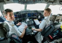 Pilot Dilarang Punya Jenggot dan Kumis, Ini Alasannya