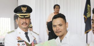 Rudi Serahkan Remisi di Lapas Kelas II A Batam Lapas Kelas II A Batam