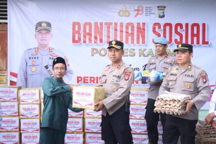 polres karimun salurkan bansos