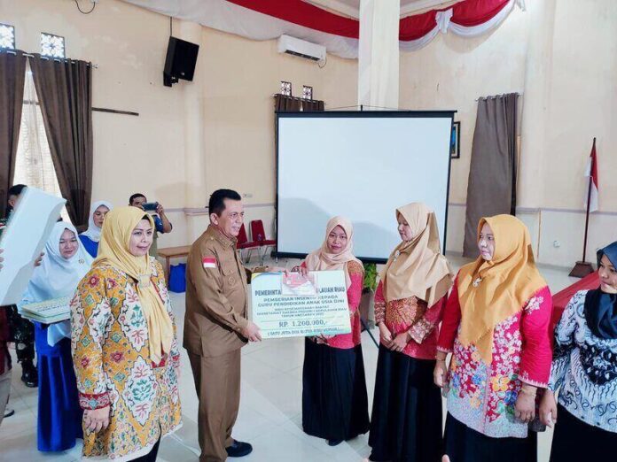 rsz_paud_natuna_1 insentif guru paud natuna
