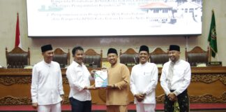 DPRD Sahkan Ranperda Perubahan APBD Batam Tahun Anggaran 2023