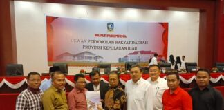 BP3K2NA Serahkan Proposal Pembentukan Provinsi Khusus Natuna Anambas ke DPRD Kepri
