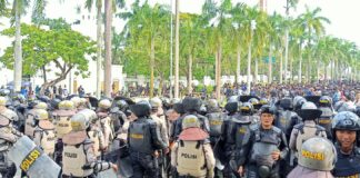 Lima Poin Tuntutan Massa Aksi Warga Rempang Tolak Relokasi di BP Batam