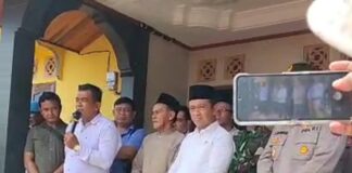 Temui Keramat, Bahlil: Masukan untuk Kami Wilayah Relokasi Tetap di Rempang