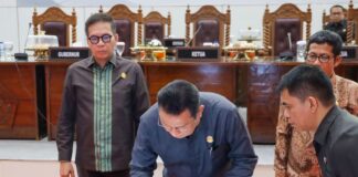 Penjabat Gubernur Sultra Andap Budhi Revianto Utamakan Alokasi Anggaran untuk RTLH