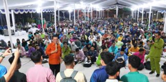 Gubernur Ansar Ajak Mahasiswa Baru Universitas Ibnu Sina Batam Kuasai Teknologi dan Jauhi Narkoba