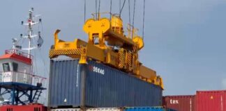 Aktivitas Bongkar Muat Pelabuhan Batuampar Semakin Efektif Sejak Pengoperasian STS Crane