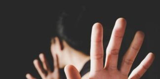 Minta Ditemani Beli Kuota Internet, Siswi SMP di Batam Dirudapaksa Kenalan