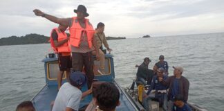 Polsek Moro Cari Nelayan yang Hilang Kontak di Laut
