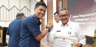Pemko Batam Raih 3 Penghargaan KPKNL Batam Stakeholder Award 2023 Stakeholder Award 2023