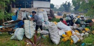 Pelaku UMKM di ROW 200 Mega Legenda Mau Digusur, Ini yang Dilakukan pelaku UMKM Mega Legenda