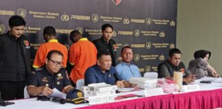 Polisi Gerebek Gudang di Batam Temukan Rokok Ilegal Senilai Rp 500 Juta