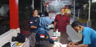 Petugas Gabungan Razia Kamar Warga Binaan Rutan Karimun razia rutan karimun