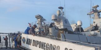 Danlantamal IV Batam Lepas Keberangkatan KRI Diponegoro ke Lebanon