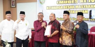 Jefridin Terpilih Secara Aklamasi Sebagai Ketua PMR Kota Batam ketua pmr kota batam