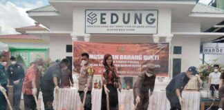 Kejari Karimun Musnahkan Narkoba hingga Miras, BB Pidana Tahun 2023 kejari karimun musnahkan narkoba