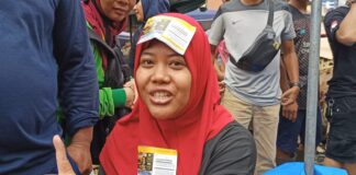 Ngidam Bertemu Anies, Ibu Muda di Batam Rela Berdesak-desakan