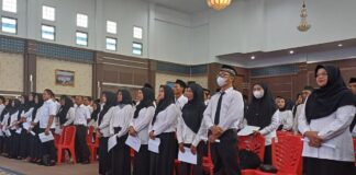 KPU Karimun Lantik 5.467 Petugas KPPS Pemilu Tahun 2024