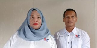 Dua Caleg Perindo Menyampaikan Visi dan Misi Kepada Warga Balai caleg perindo