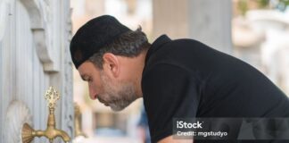 Tata Cara Wudhu yang Benar, Lengkap dengan Niat dan Doanya